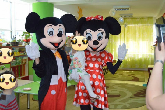 Animatori si Mascote Mickey si Minnie